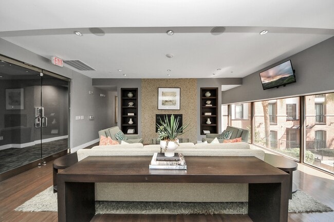 Building Photo - 3616 Richmond Ave.