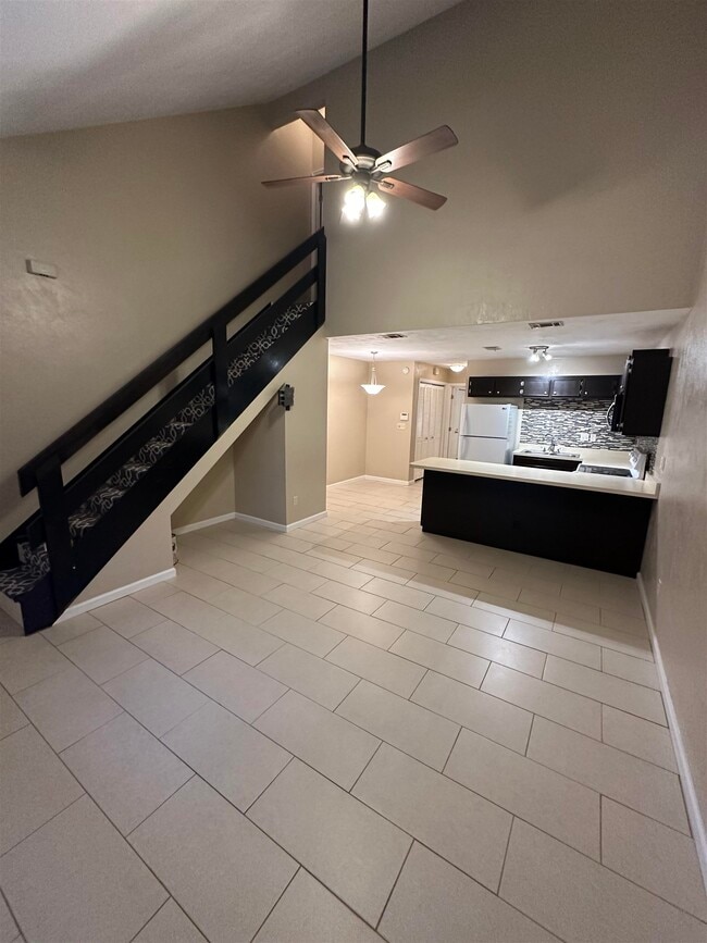 Photo - 1071 Ocala Rd