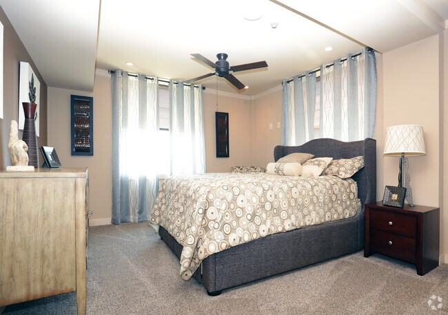 1BR,1BA-1480sft-Corp