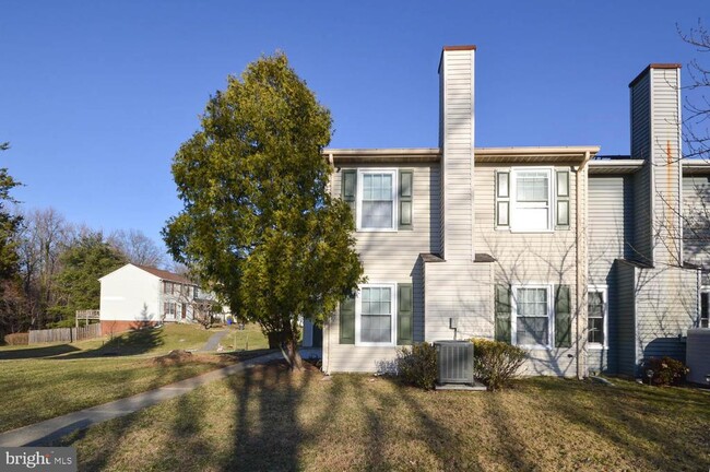 Photo - 3047 N Dale Ln Townhome
