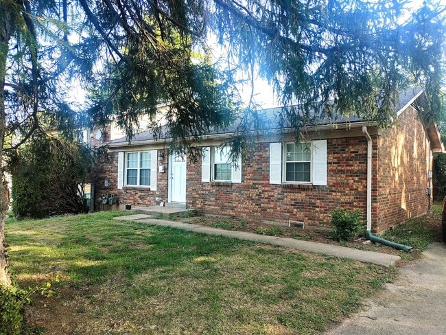 Building Photo - 361 Redding Rd Rental