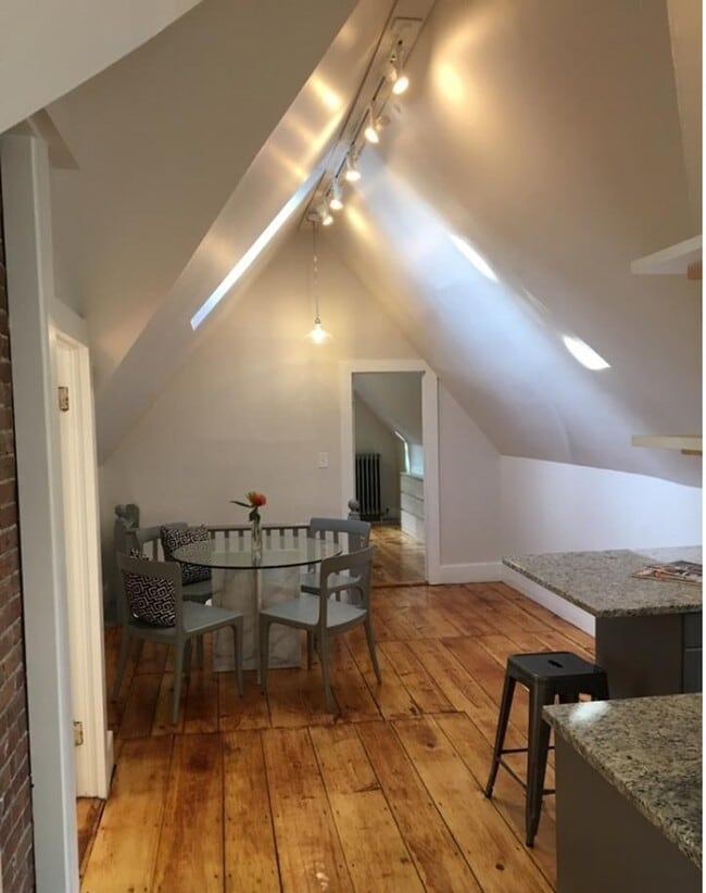 Photo - 58 Fessenden St Unit 3