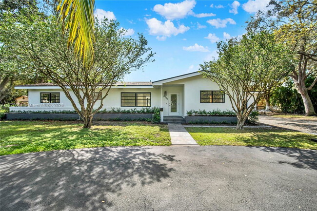 Photo - 9790 SW 136th St House