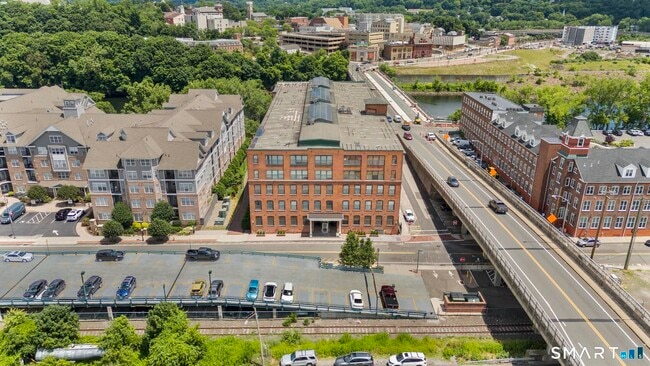 Photo - 145 Canal St E Unit 314