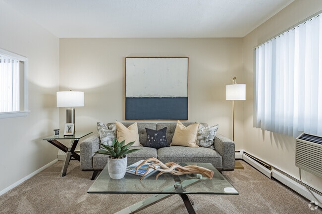 1BD, 1BA - Manor Park Apartments
