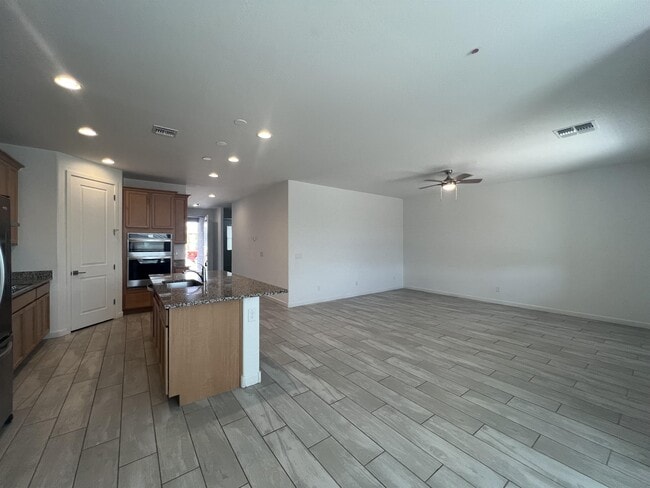 Photo - 5513 W San Gabriel Ave