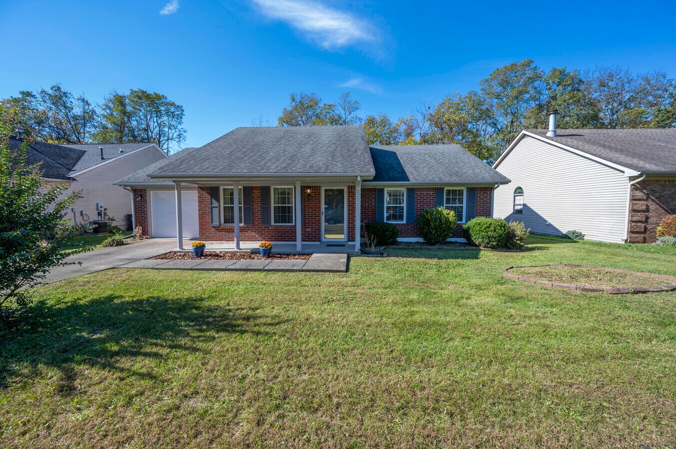 Photo - 837 Ridgebrook Rd