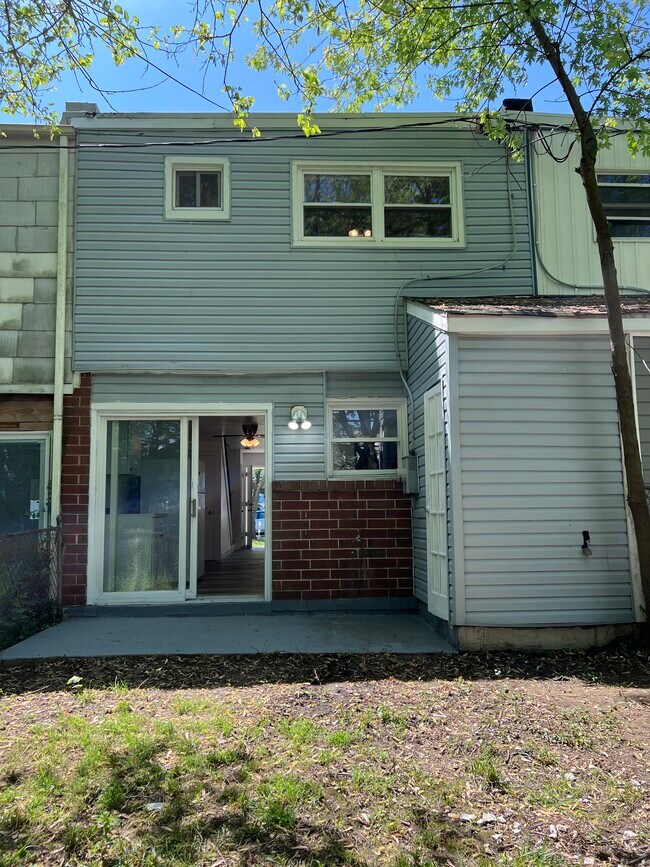 11 Thorn Ln Townhome Townhome Rental in New Castle DE