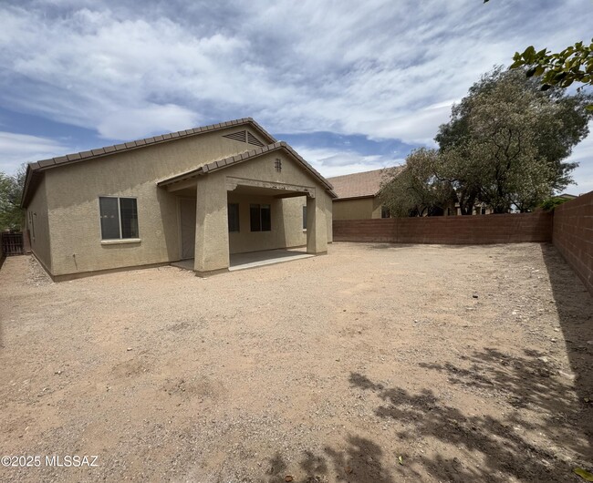 Building Photo - 4228 E Stony Meadow Dr