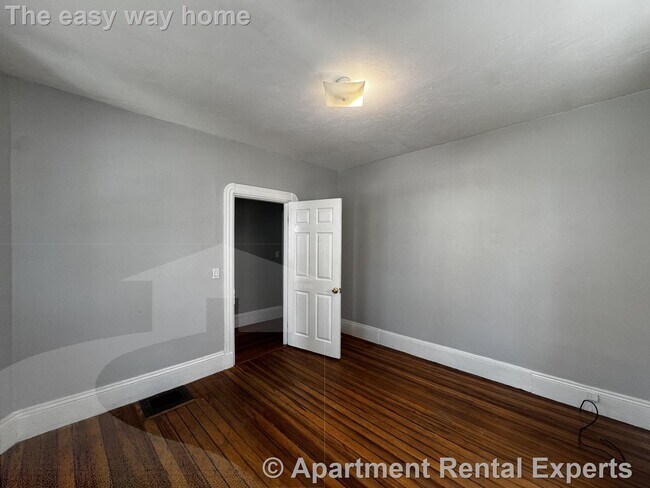 Photo - 51 Glendale St Unidad #1