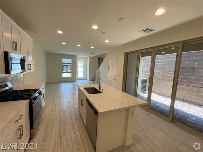 Building Photo - 11673 Bearpaw Meadow Ave Rental