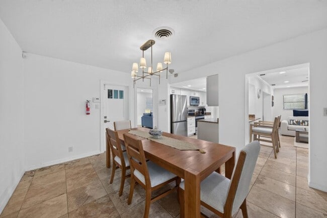 Photo - 4431 NE 28th Ave