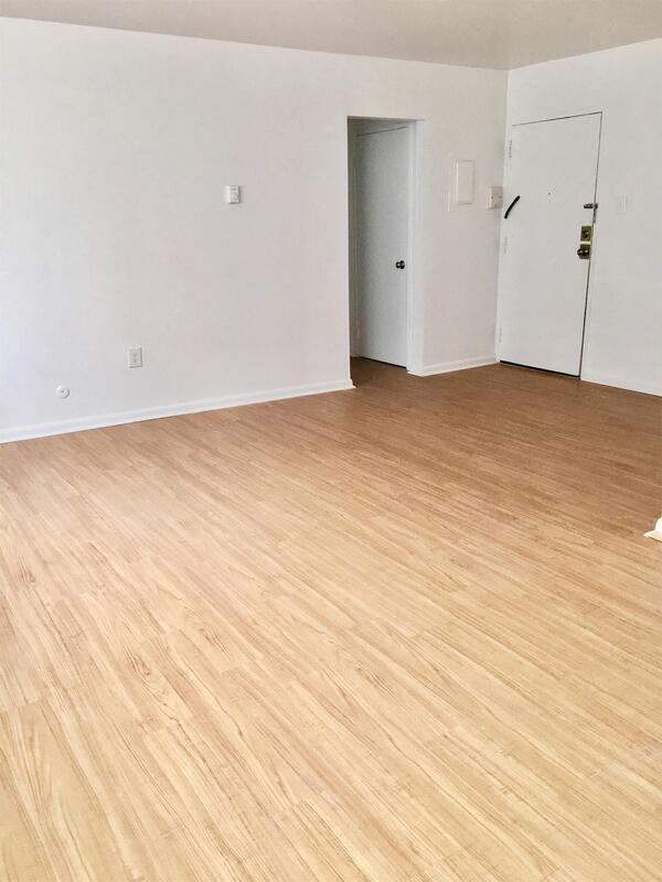 Building Photo - 140 Washington St Rental