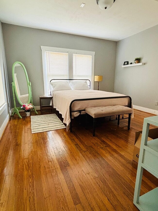 Photo - 3501 Maury St