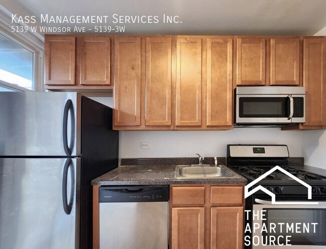 Photo - 5139 W Windsor Ave Unit 2W