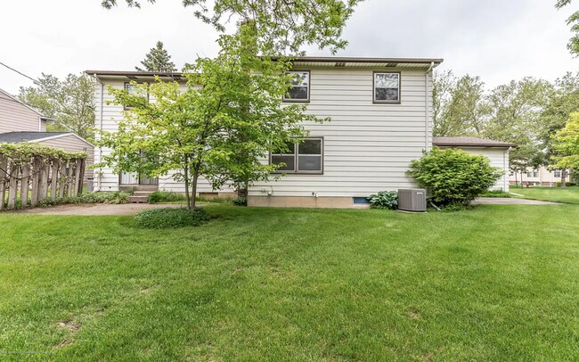 Photo - 601 Woodingham Dr