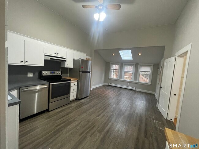 Photo - 9 Hicksville Rd