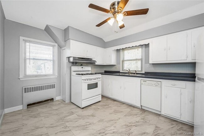 Photo - 440 Columbus Ave Unit 2