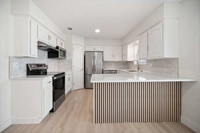 Photo - 9980 Brockbank Dr Unidad 9980 Brockbank Dr