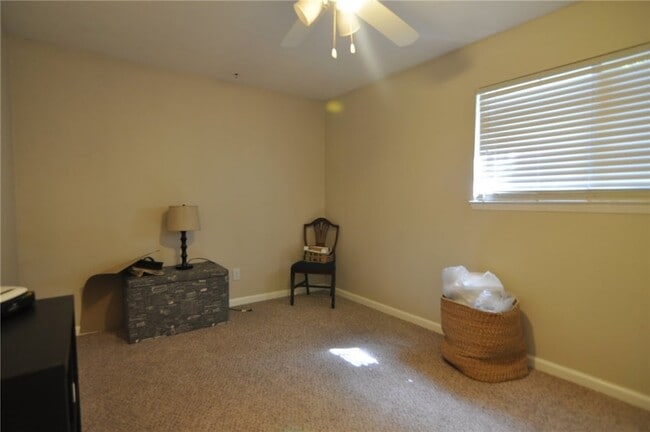 Photo - 1004 Verde Dr