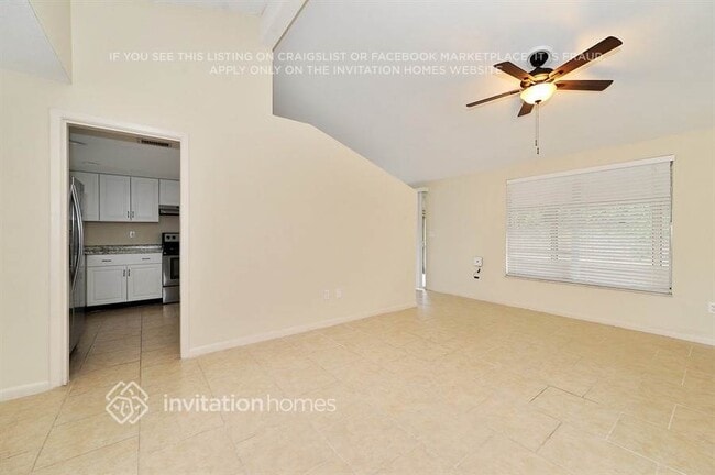 Photo - 8229 Greenleaf Cir