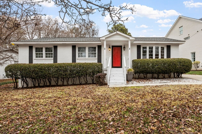 Photo - 301 Latimer Rd