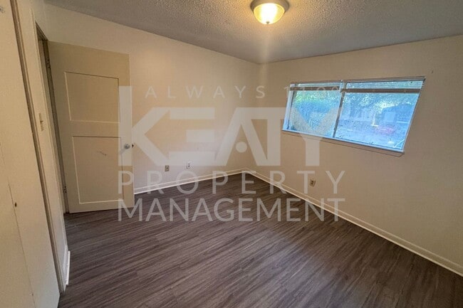 Photo - 116 Rials Dr Unidad B