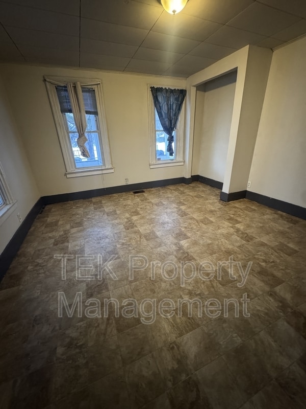 Photo - 127-129 Avenue B