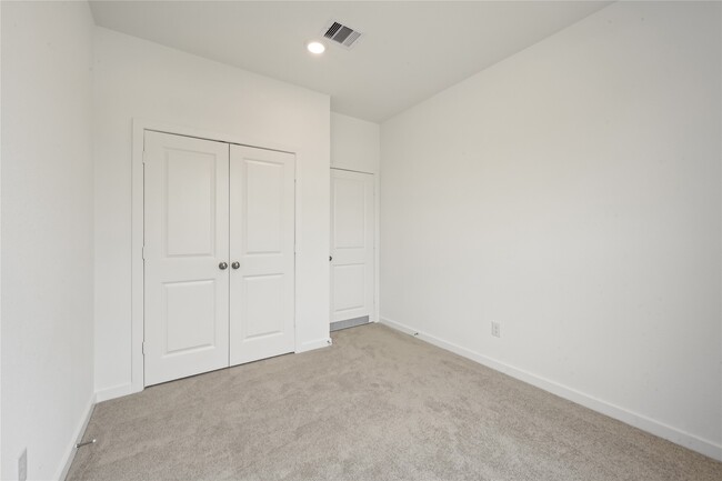 Building Photo - 31711 Wild Mdw Dr