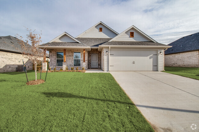 Building Photo - 2815 Orchid Dr Rental