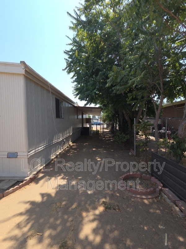 Photo - 27642 Van Buren Ave