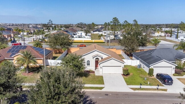 Photo - 518 Highland Meadows St