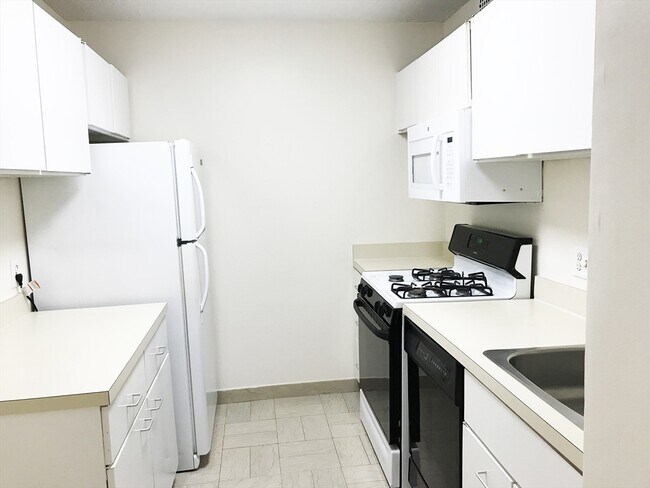 Photo - 99 Pond Ave Unit 218