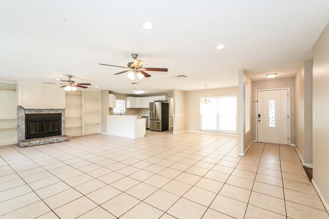 Photo - 15709 Squirrel Tree Pl