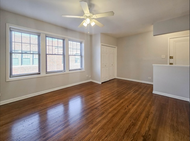 Photo - 3730 N Sheffield Ave Unit 3708-407