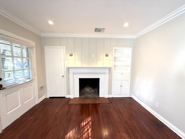 1730 Meridian Ave Unit Duplex