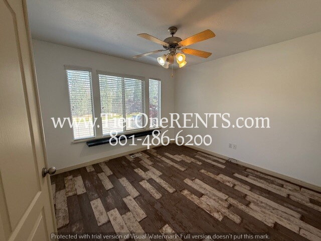 Photo - NO DEPOSIT option available for qualified renters!