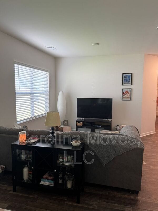 Photo - 405 Sea Grit Ct