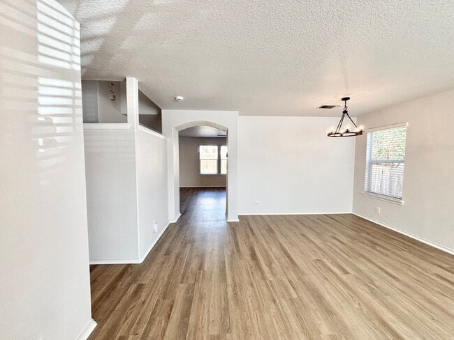 Photo - Spacious 4 bed 2.5 bath two-story home!