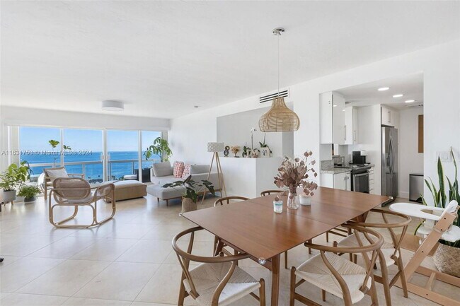 Photo - 2451 Brickell Ave