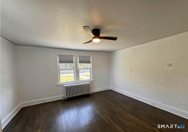 Photo - 530 River Rd