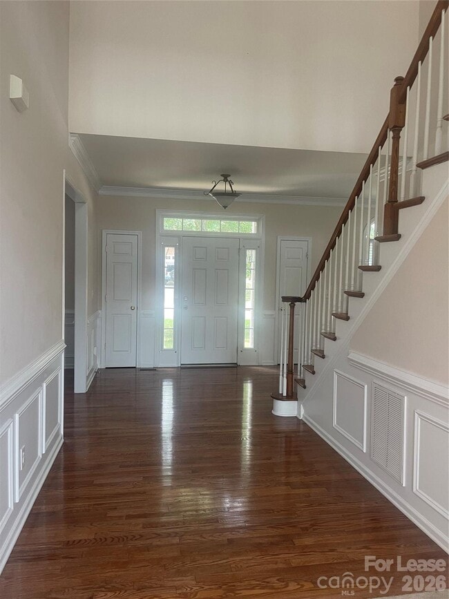 Photo - 12020 Farnborough Rd