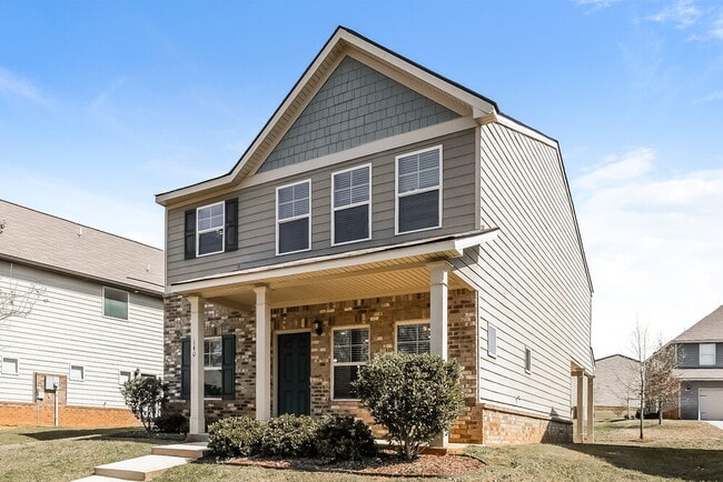 Photo - 140 Magnaview Dr