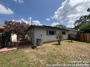 Building Photo - 7510 Echo Glade Rental