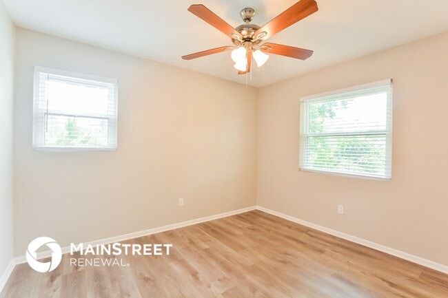 Photo - 2040 10th Ave