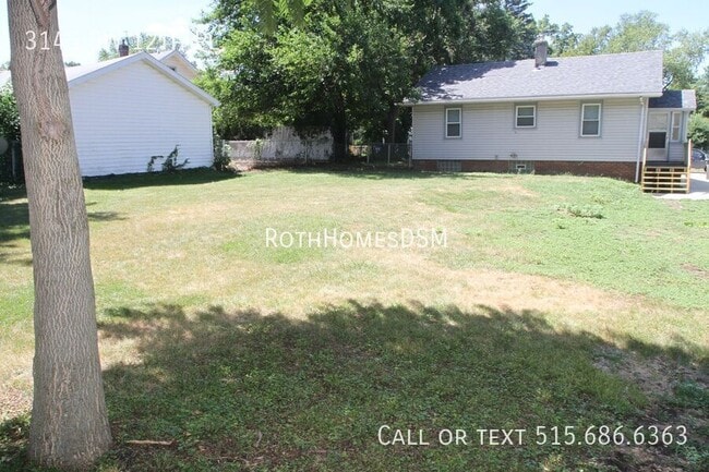 Photo - 3145 SW 12th Pl