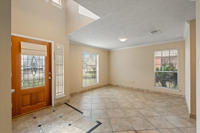 Photo - 3708 Nutwood Ln