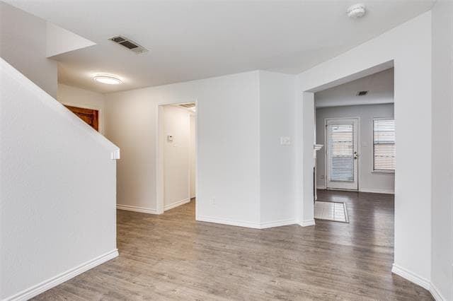 Photo - 781 Chateau Ln