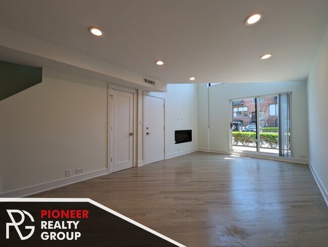 844 W Grace St Unit 1