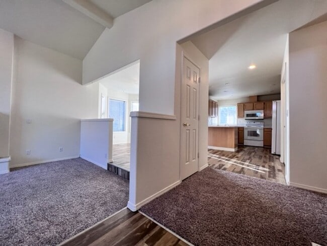 3 bedroom 2 bath In The Heart of Eagle - $... - 3 bedroom 2 bath In The Heart of Eagle - $...